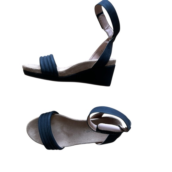 Lucky Brand Black & Cork Wedge Sandals – Women’s Size 6.5 – Gently Worn - Picture 1 of 6